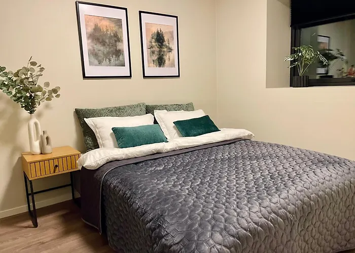 Cozy & Modern In The Heart Of דירה טרומסה